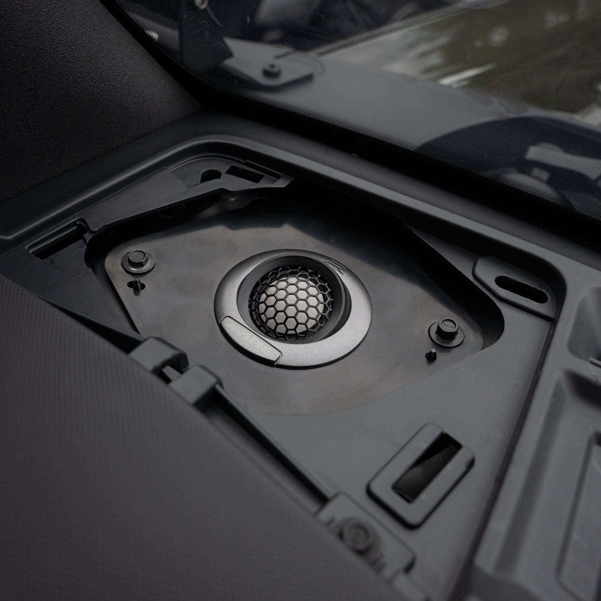 Alpine R-Series Plug & Play Full System Bundle Upgrade 2 & 4-Door (B&O ...